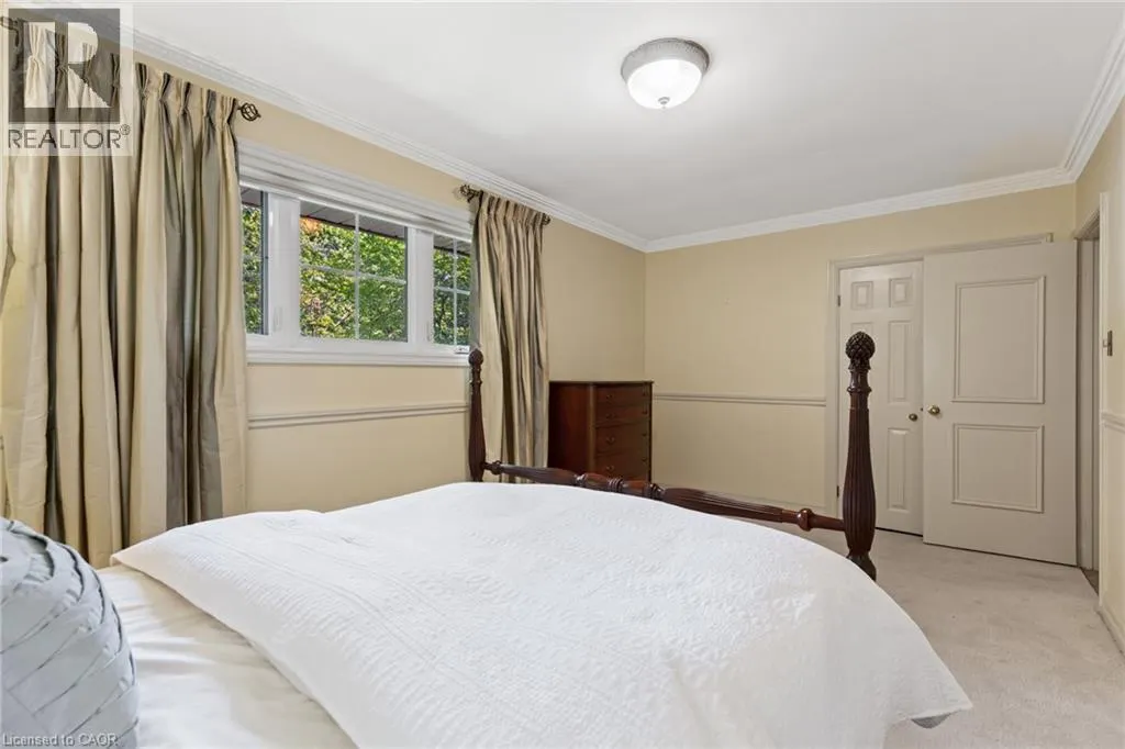 401 CAIRNCROFT Road