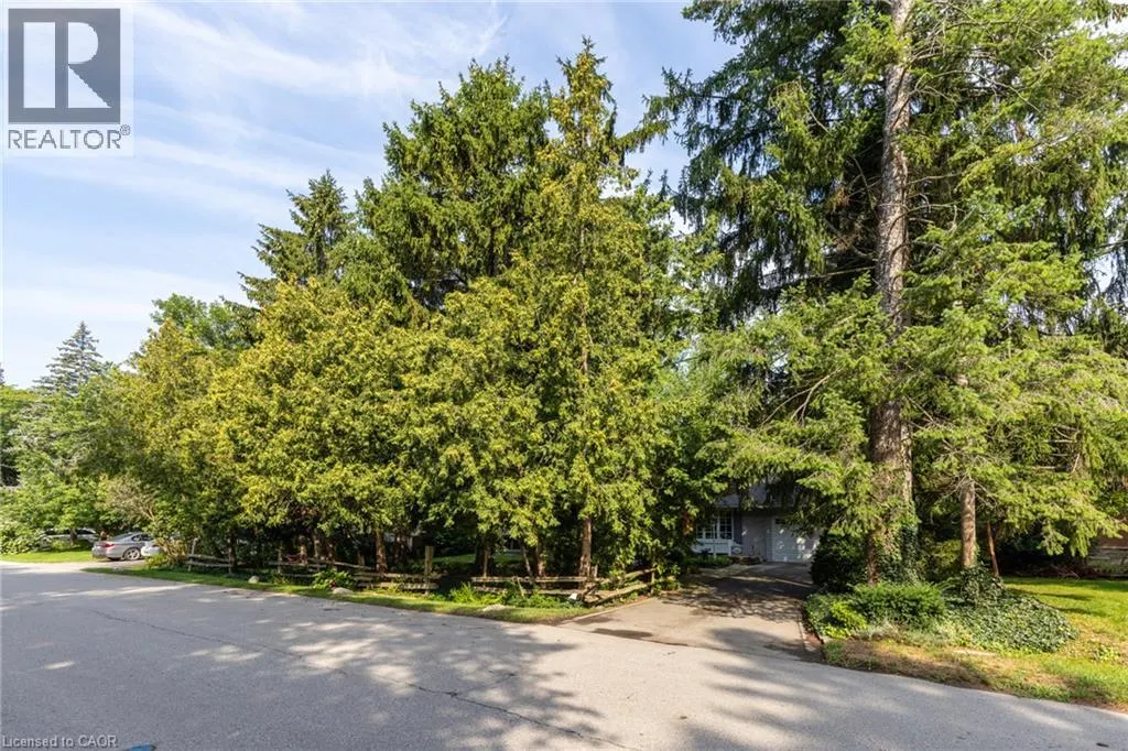 401 CAIRNCROFT Road