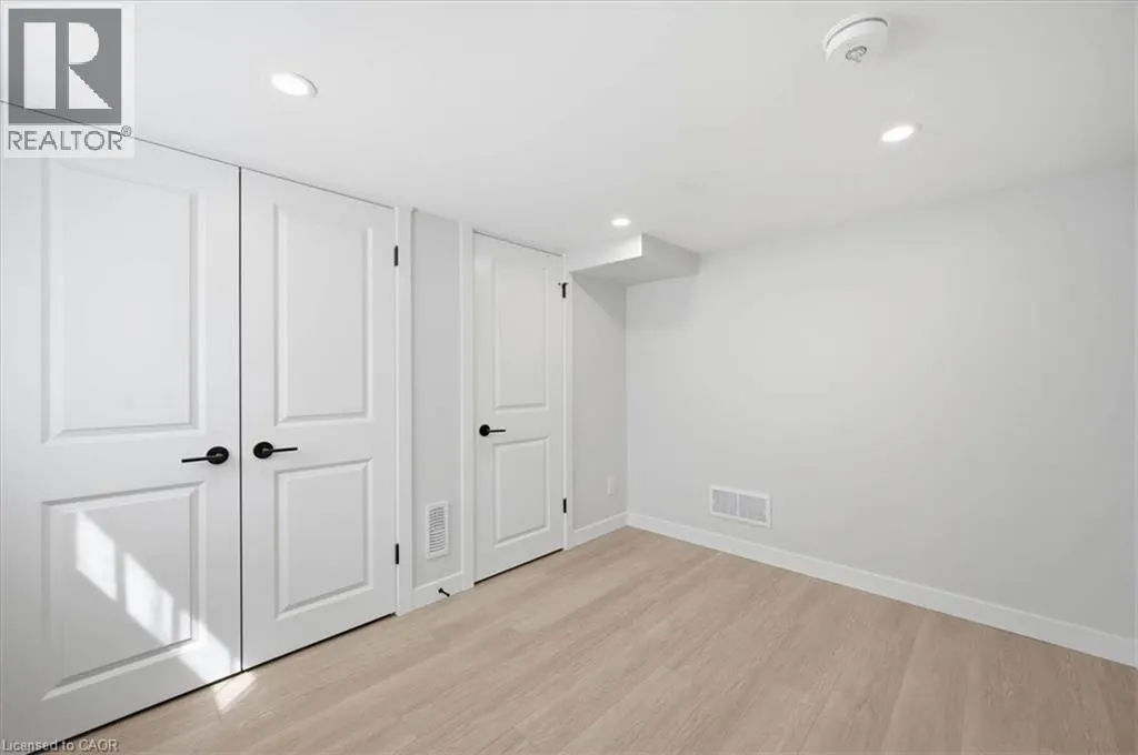 10 CARDINAL Crescent N Unit# 2 #2