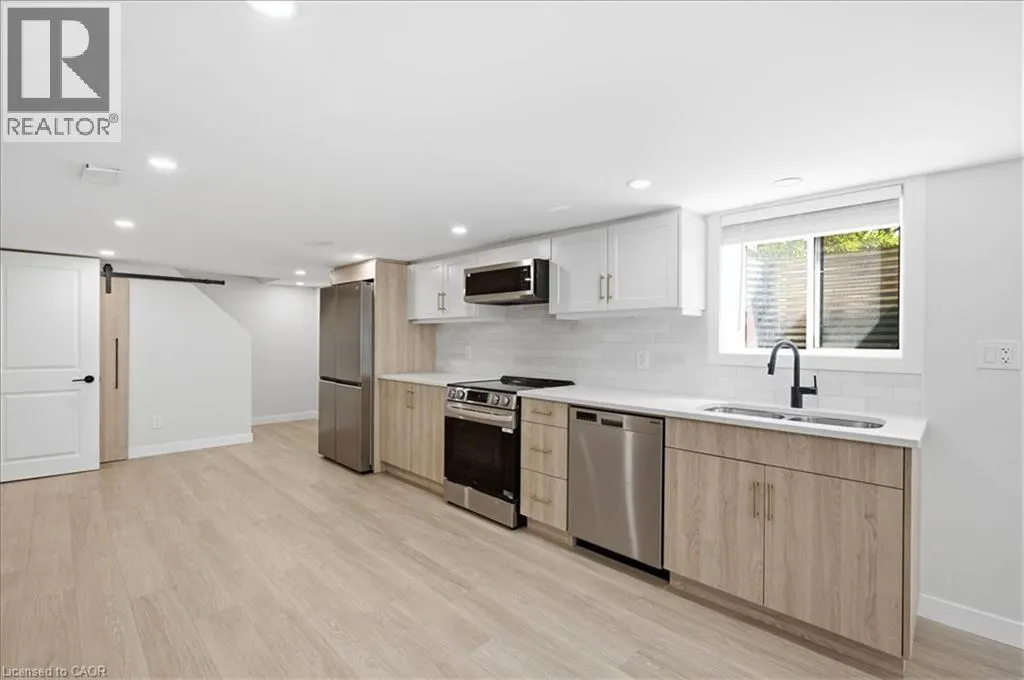 10 CARDINAL Crescent N Unit# 2 #2