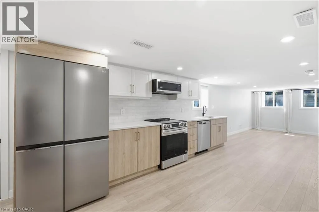 10 CARDINAL Crescent N Unit# 2 #2
