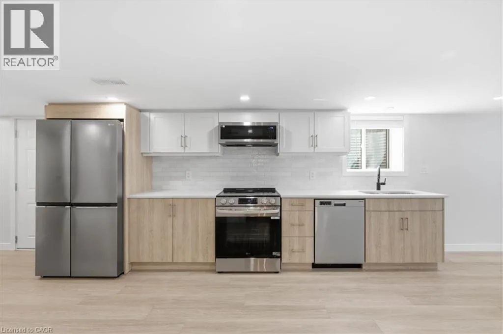 10 CARDINAL Crescent N Unit# 2 #2