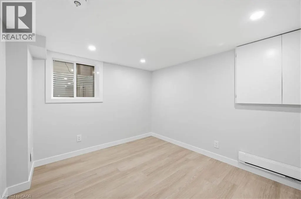10 CARDINAL Crescent N Unit# 2 #2