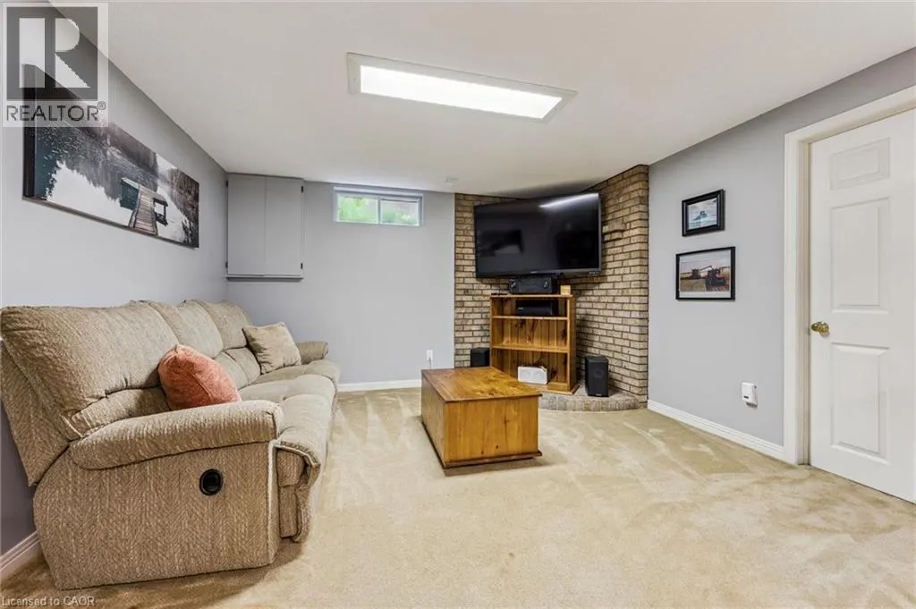 35 PINTAIL Drive