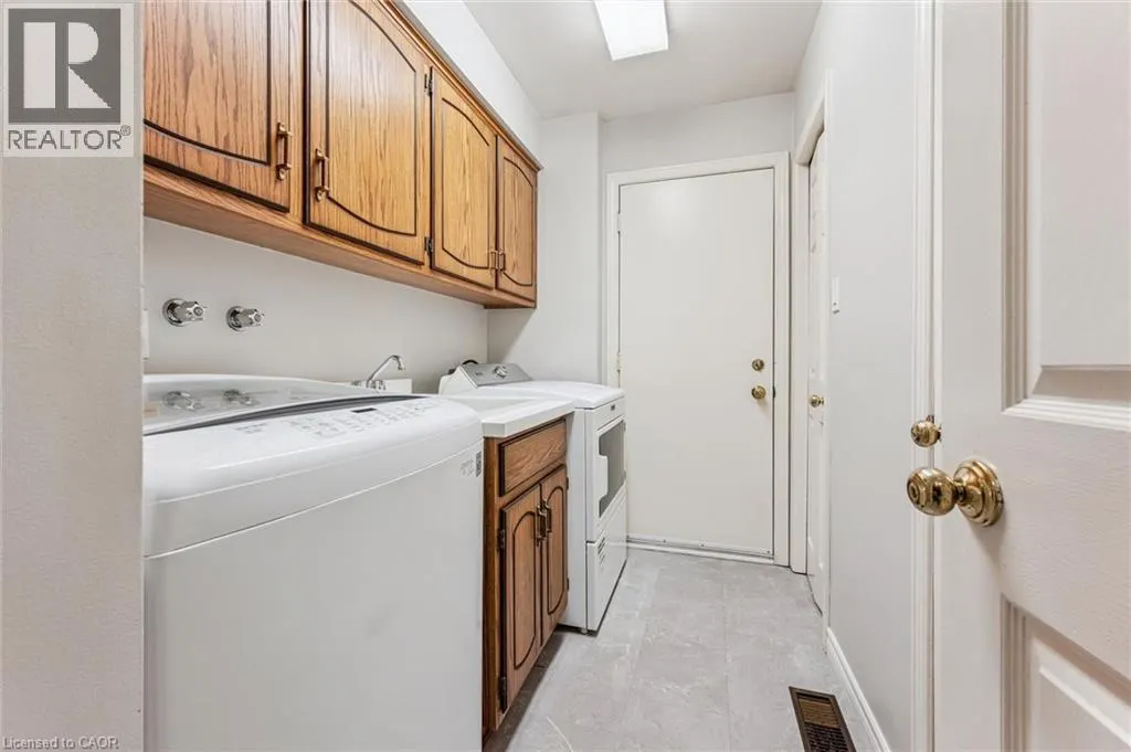 35 PINTAIL Drive