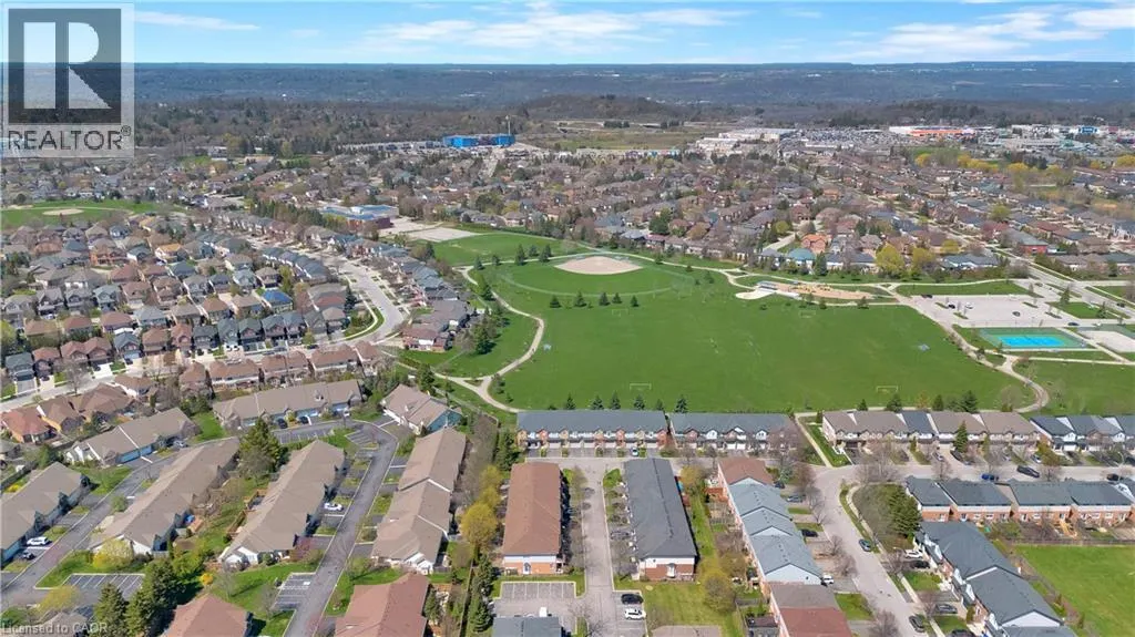 232 STONEHENGE Drive Unit# 8 #8