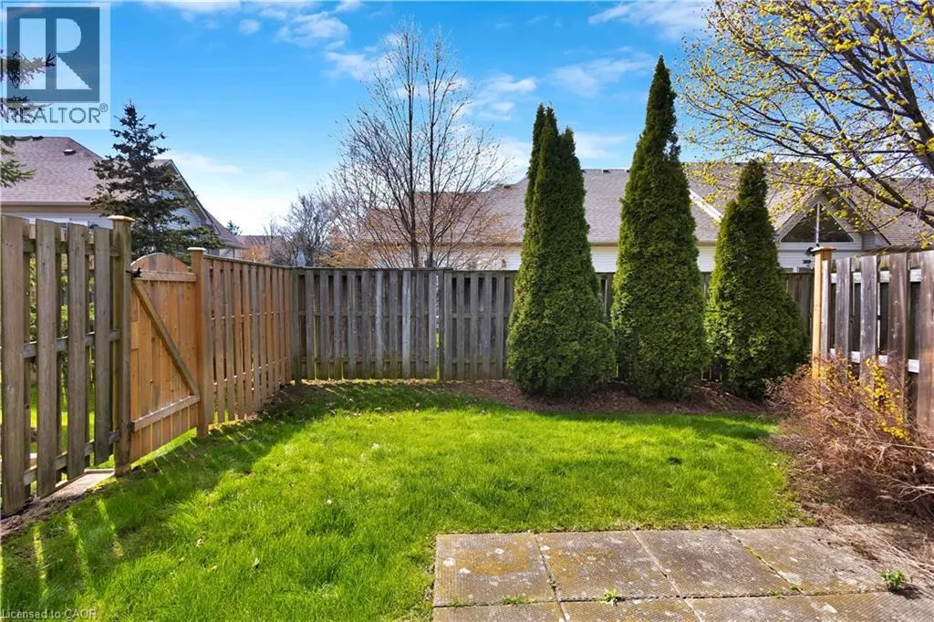 232 STONEHENGE Drive Unit# 8 #8