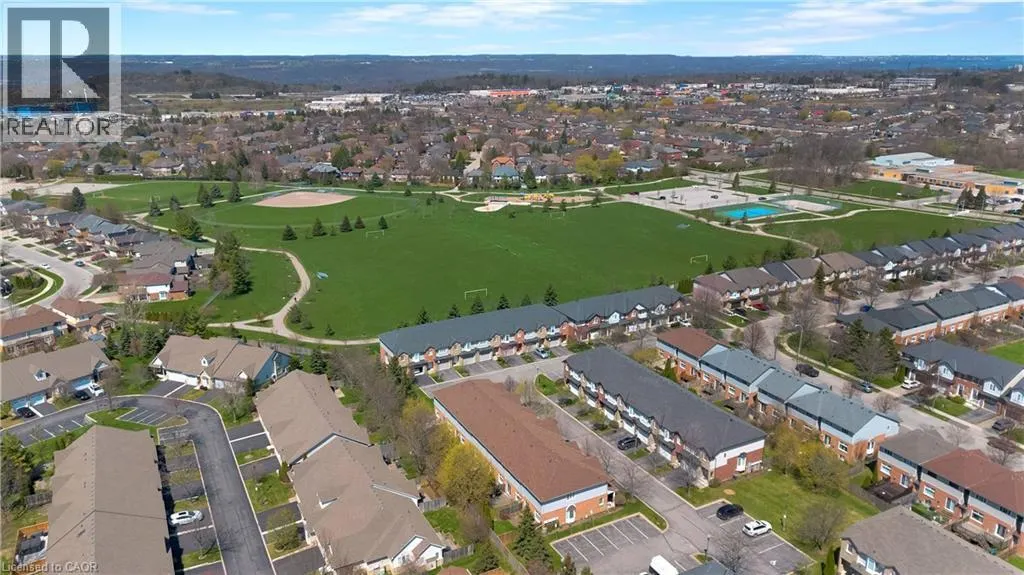 232 STONEHENGE Drive Unit# 8 #8