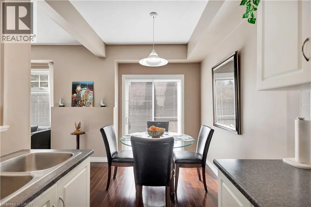 232 STONEHENGE Drive Unit# 8 #8