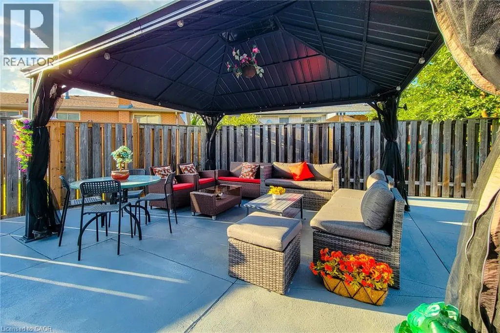 367 HEMLOCK Avenue