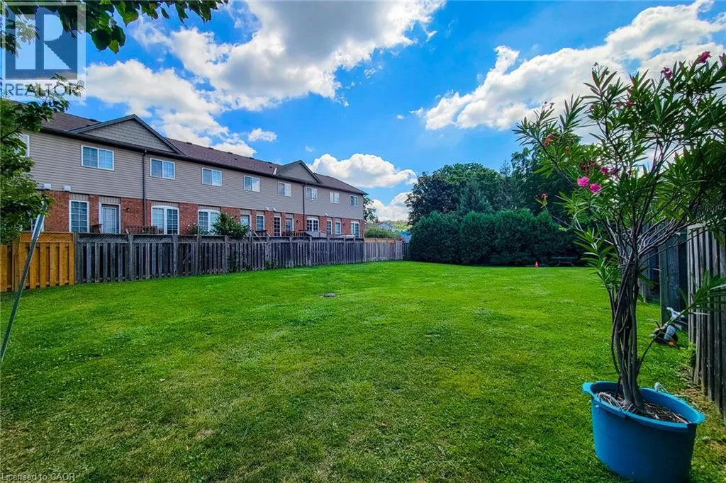 151 GREEN Road Unit# 13 #13