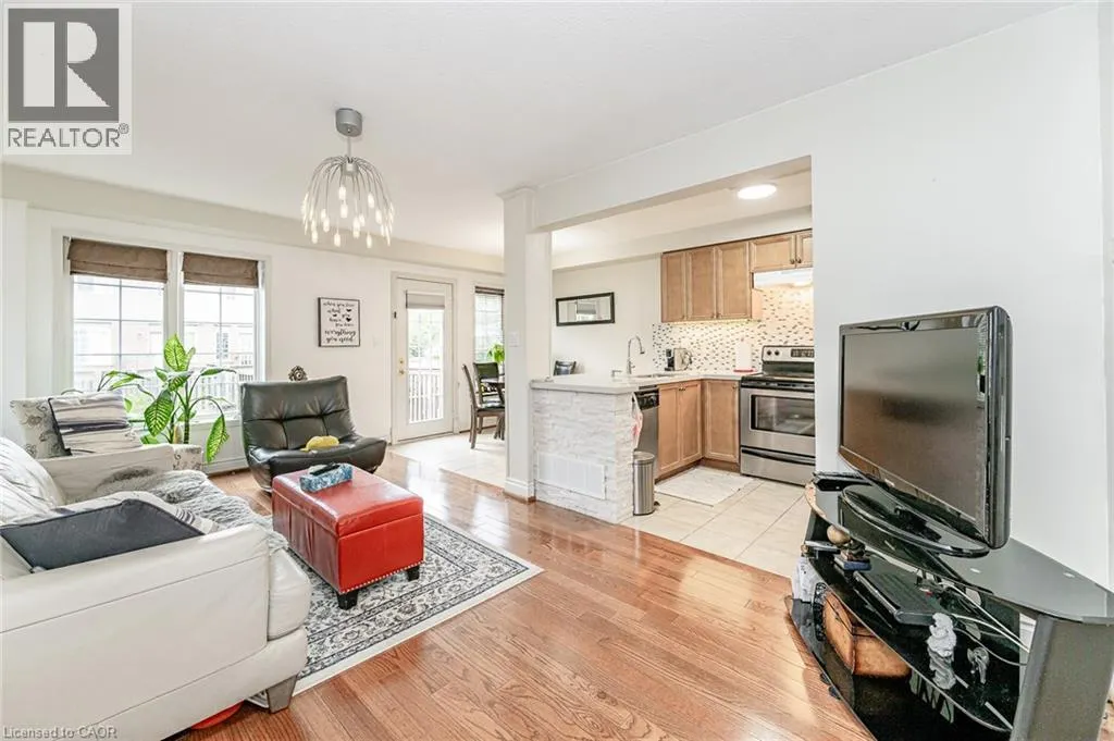 151 GREEN Road Unit# 13 #13