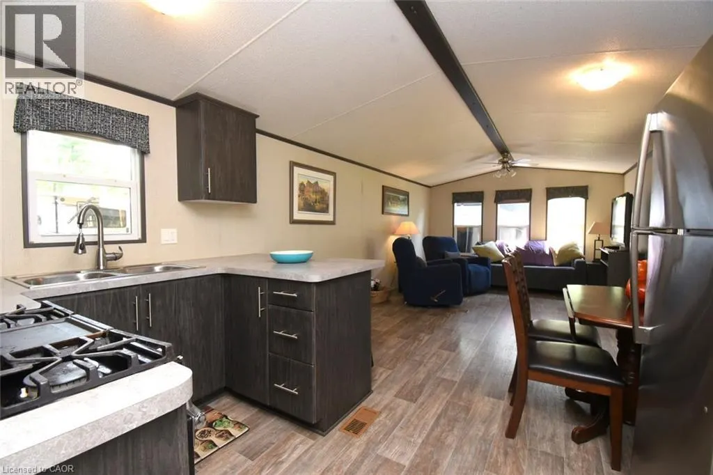 1218 8TH CONCESSION Road W Unit# 60 Snob Hill