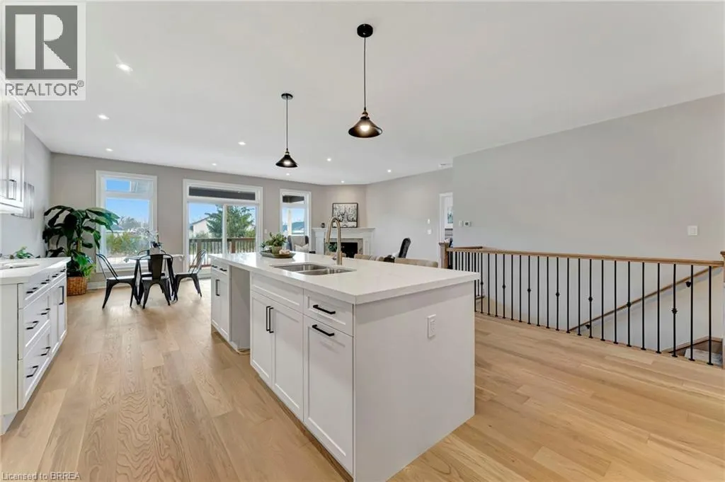 93 CRADDOCK Boulevard