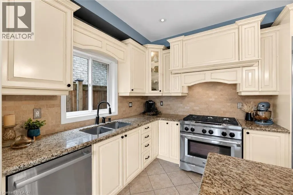 58 PEACH TREE Lane
