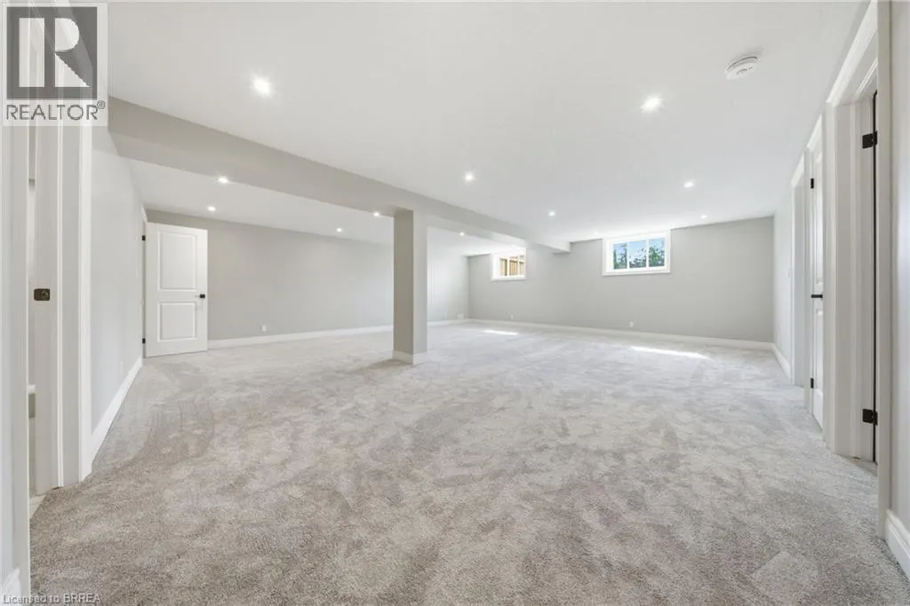 105 CRADDOCK Boulevard