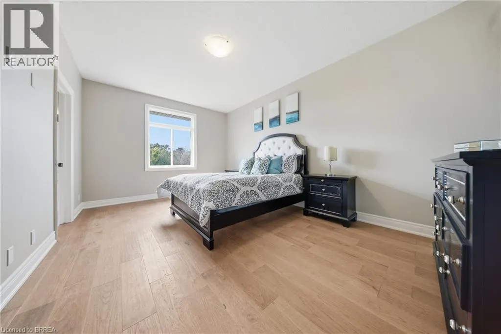 105 CRADDOCK Boulevard