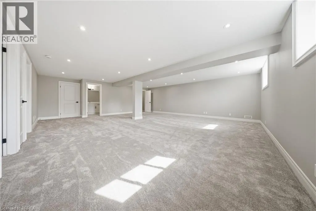105 CRADDOCK Boulevard