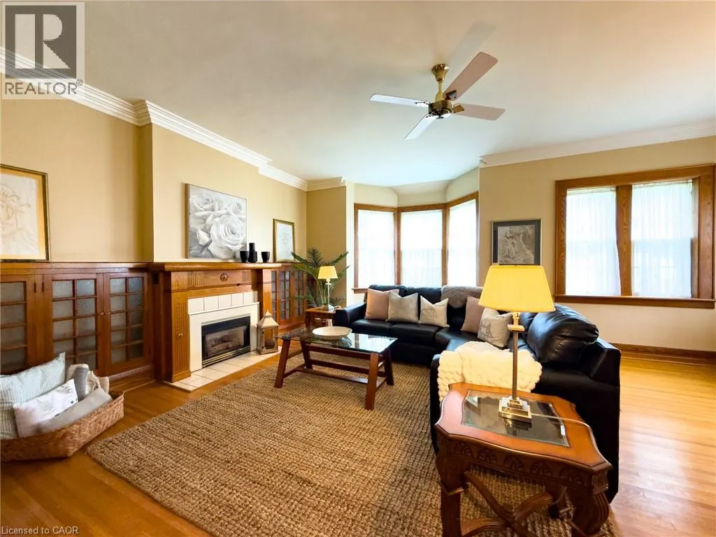 138 ST. JAMES Street S