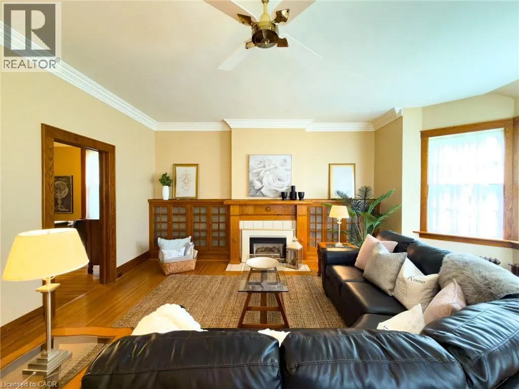 138 ST. JAMES Street S