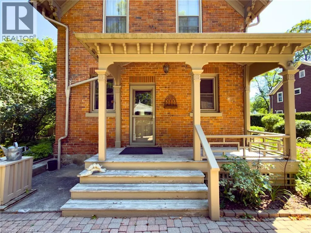 138 ST. JAMES Street S