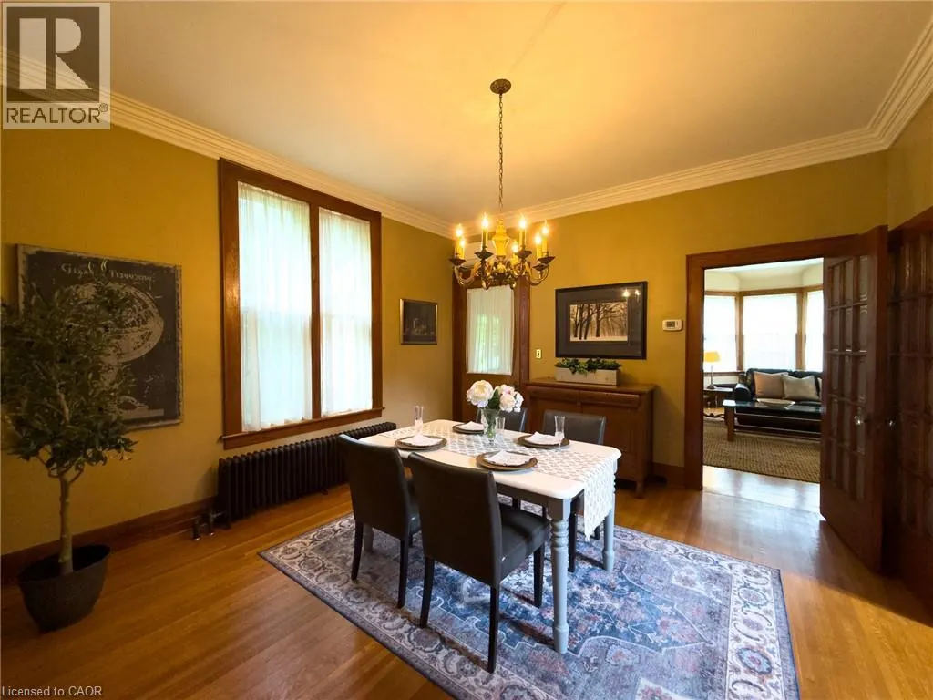 138 ST. JAMES Street S