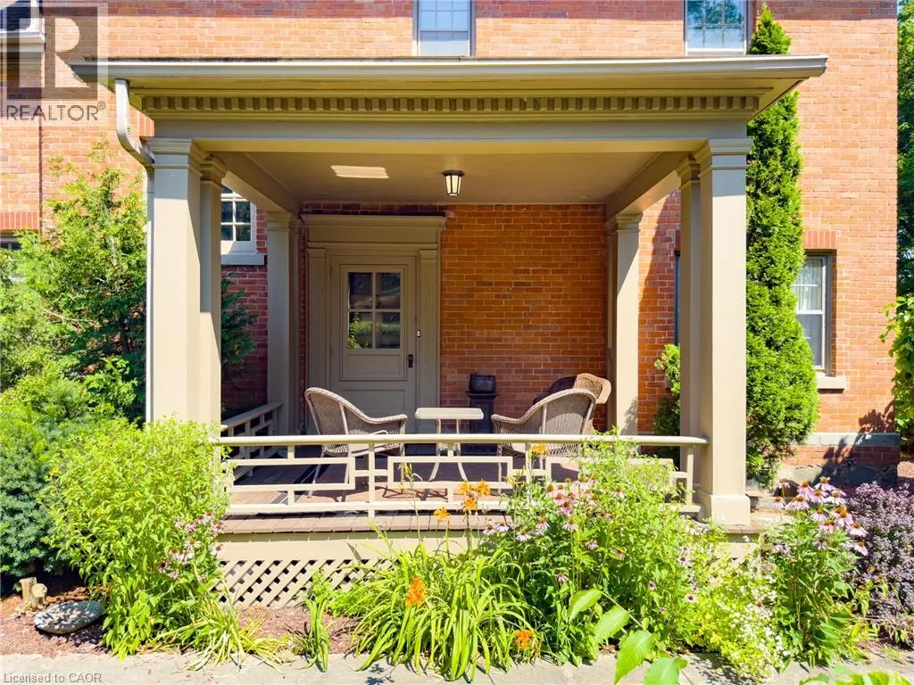 138 ST. JAMES Street S