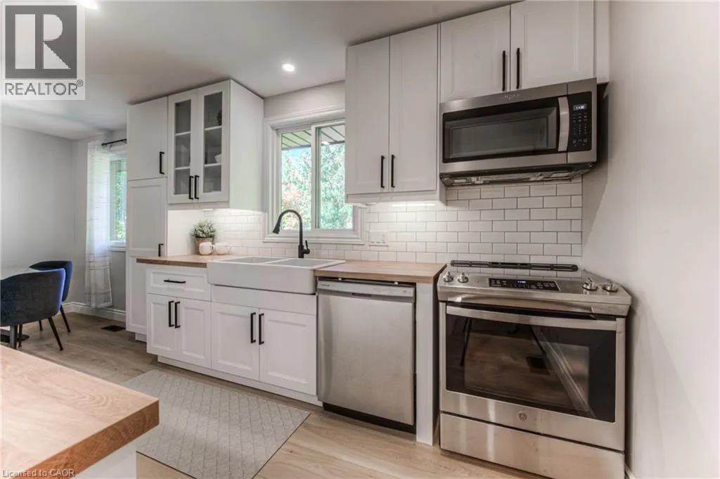 32 COLBORNE Street Unit# A #A