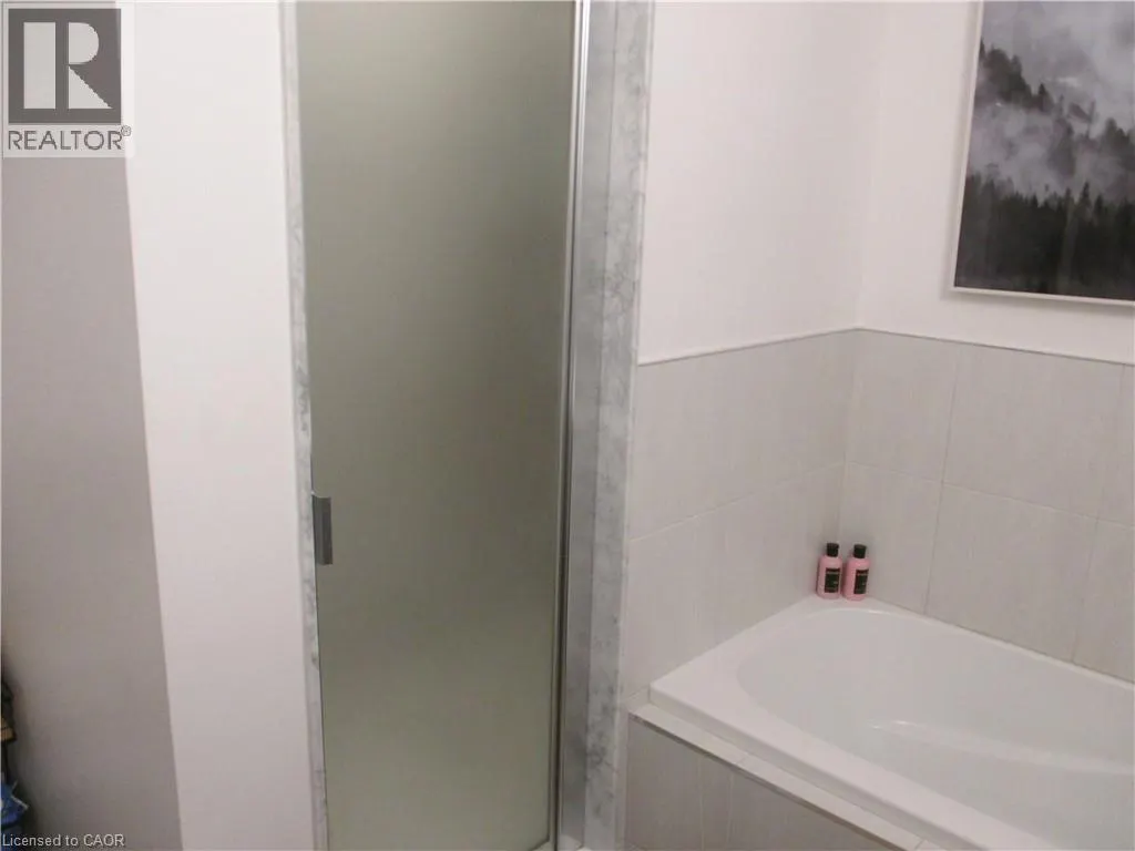 5055 GREENLANE Road Unit# 533 #533