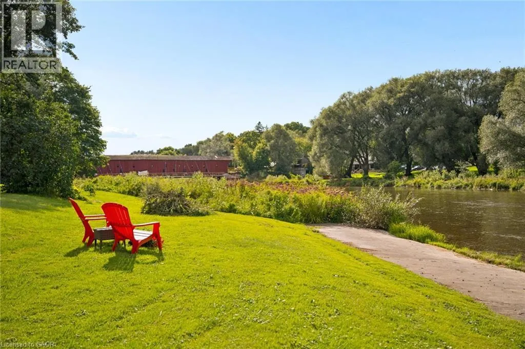 1221 RIVERS EDGE Drive