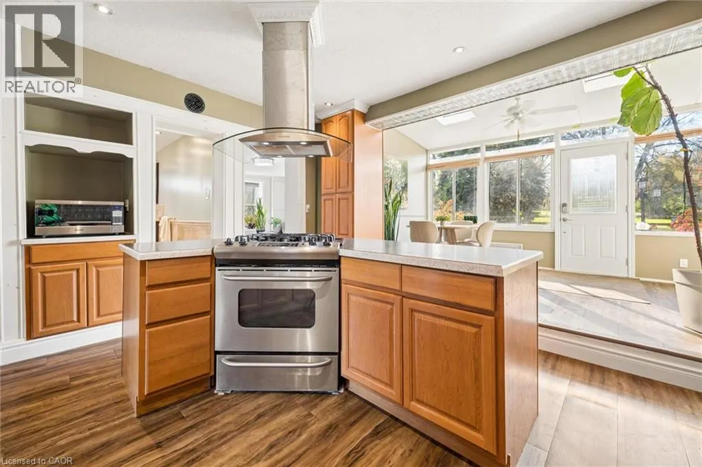 1221 RIVERS EDGE Drive