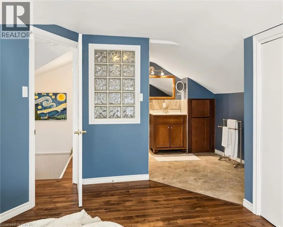 1221 RIVERS EDGE Drive
