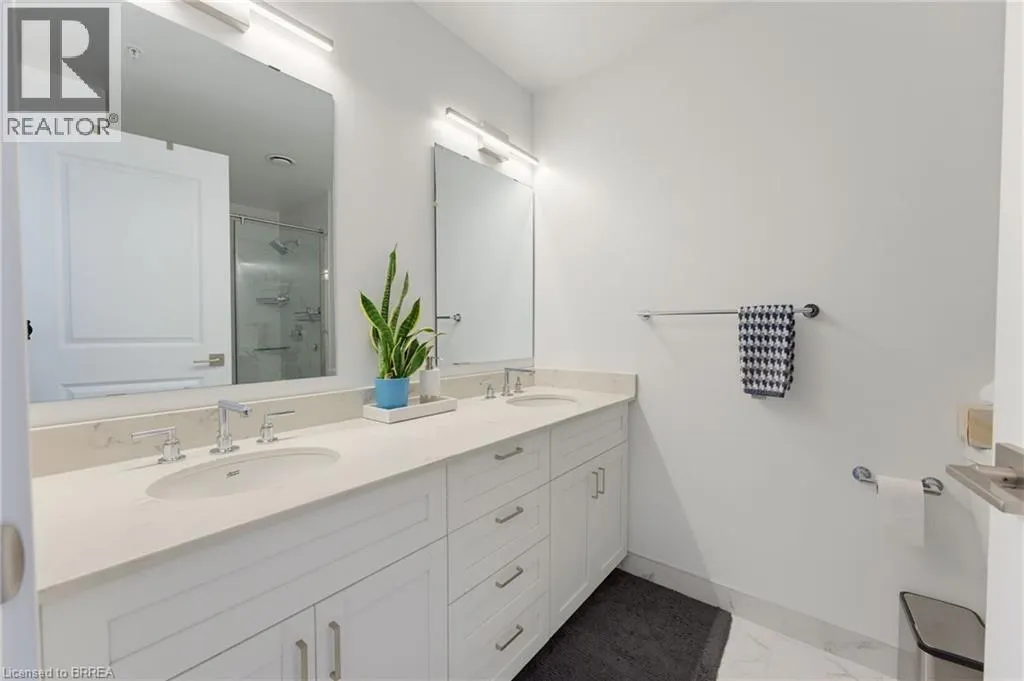 50 GRAND Avenue S Unit# 1802 #1802