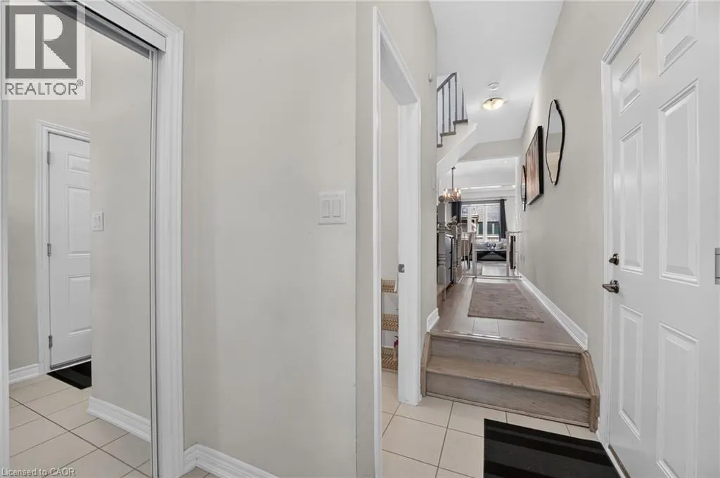 19 WILLOW Lane