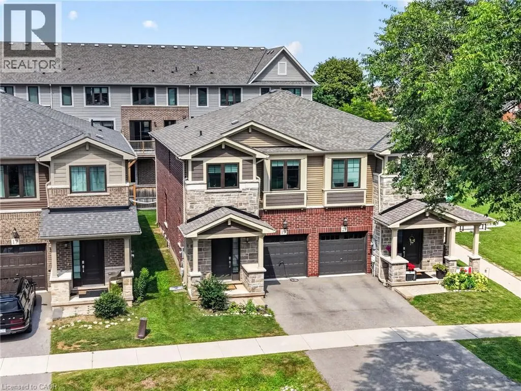 19 WILLOW Lane