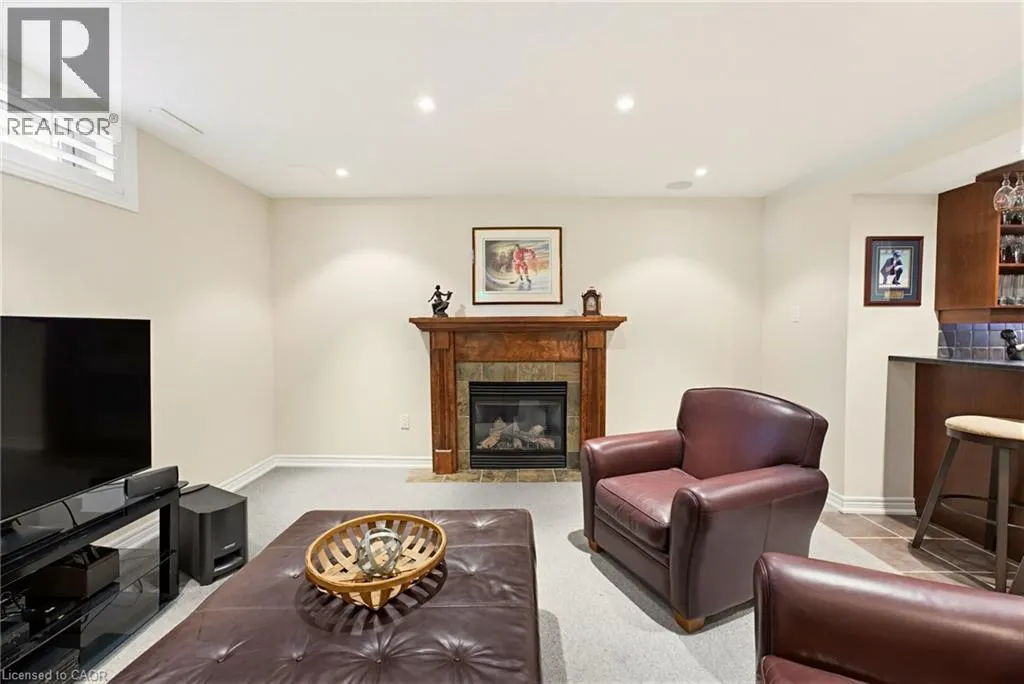 3082 INGLETON Lane