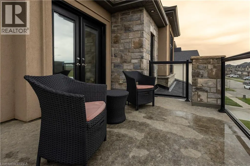 76 GRANDVILLE Circle