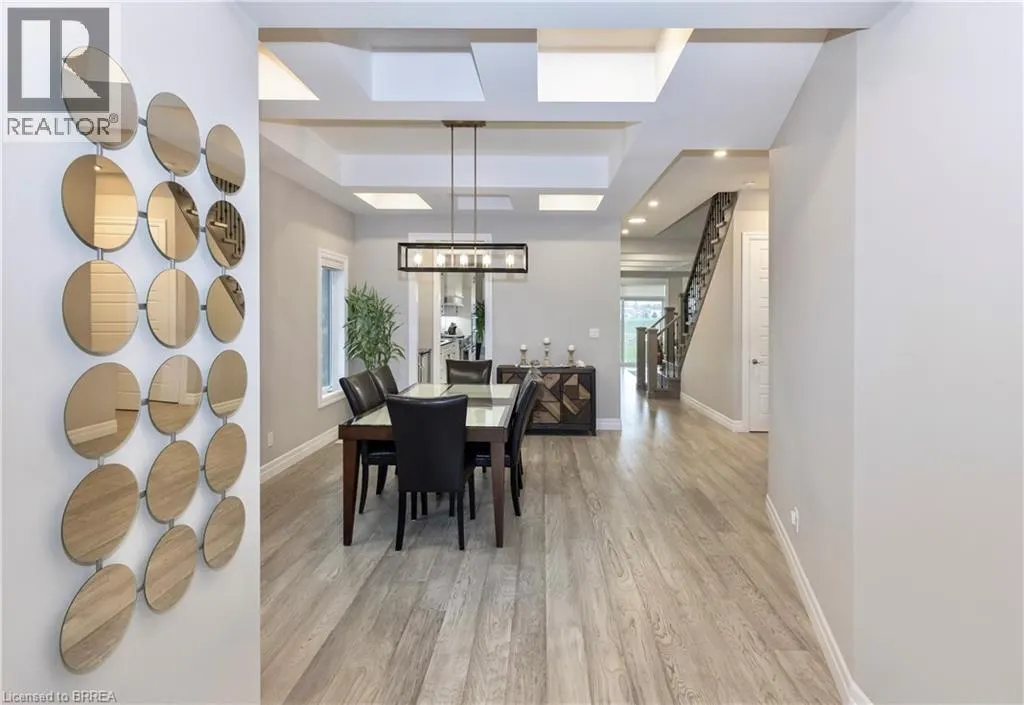 76 GRANDVILLE Circle