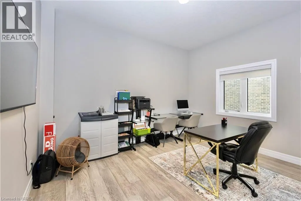76 GRANDVILLE Circle