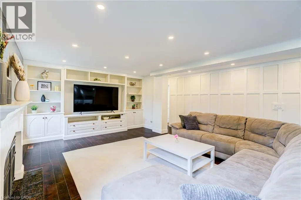 181 GOLF LINKS Road