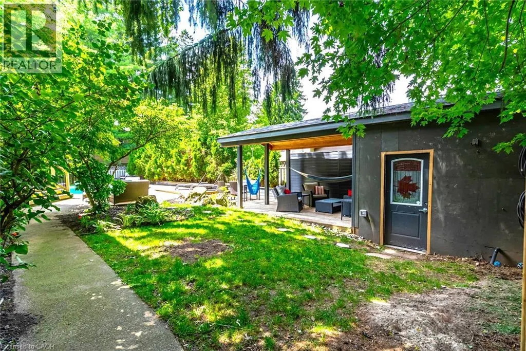 181 GOLF LINKS Road