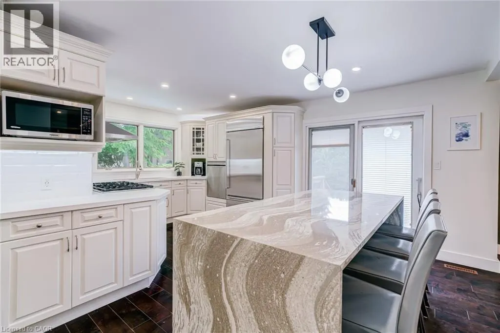 181 GOLF LINKS Road