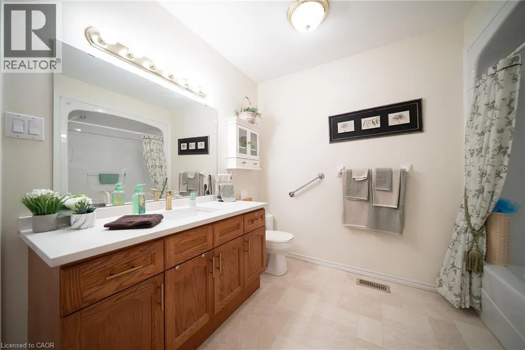 150 OAK Street Unit# 17 #17
