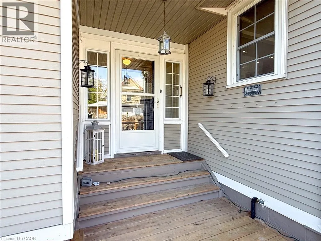 103 MAIN Street S