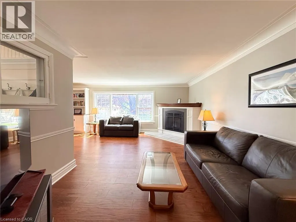 103 MAIN Street S