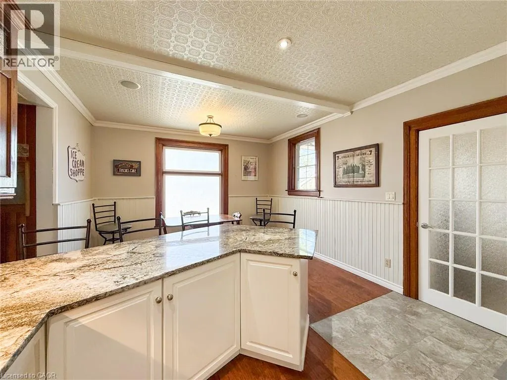 103 MAIN Street S