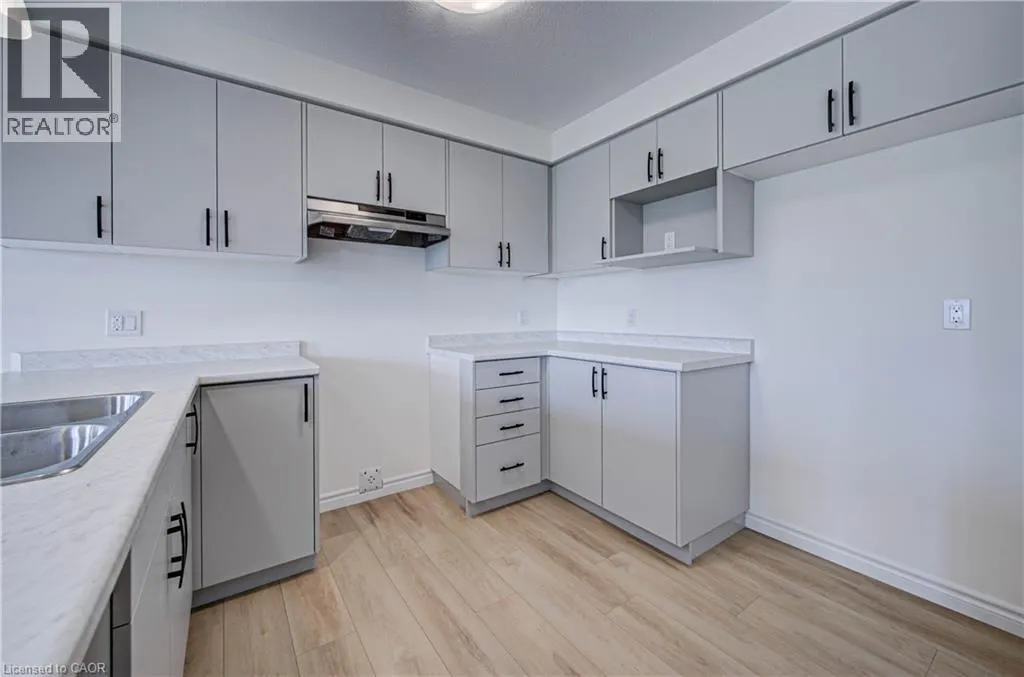 61 NEWSTEAD Road