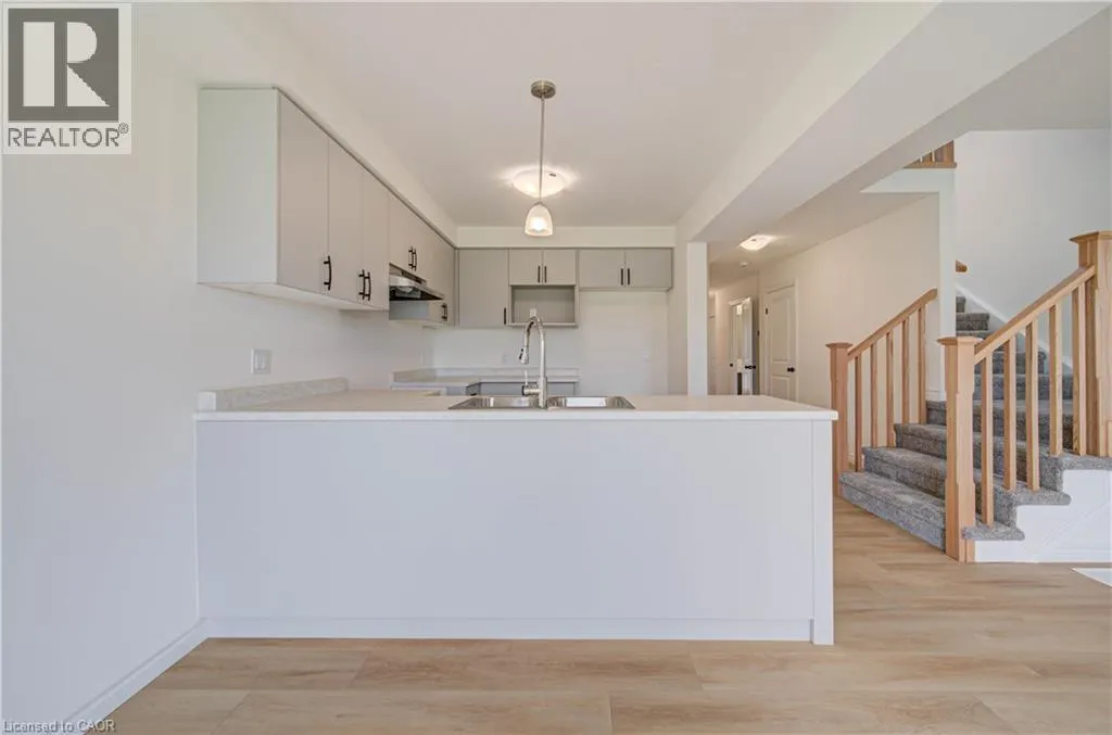 61 NEWSTEAD Road