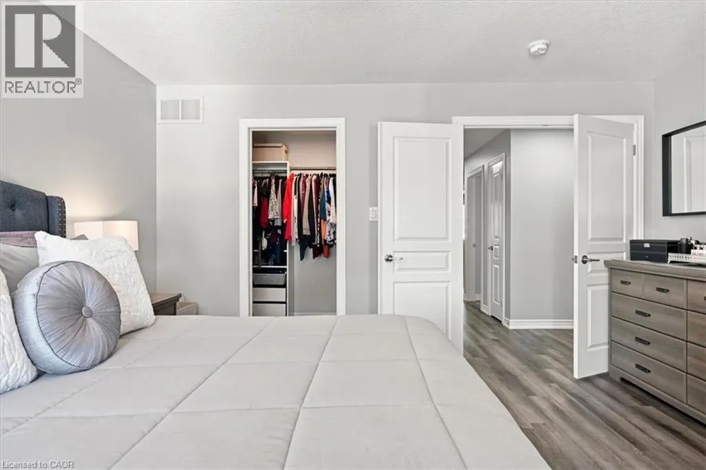 215 DUNDAS Street E Unit# 47 #47