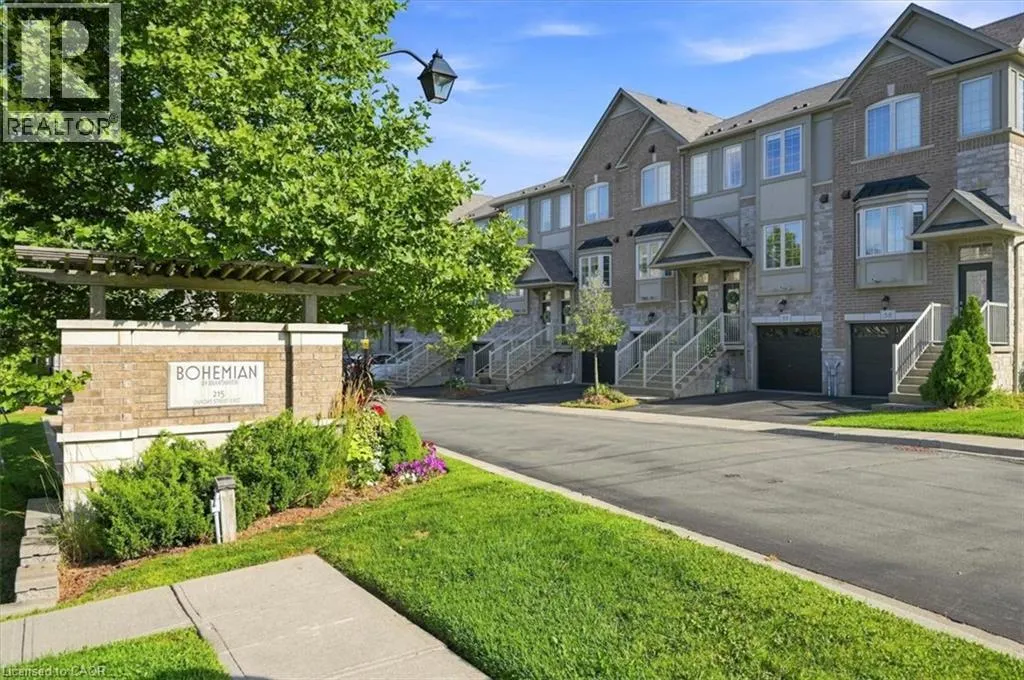 215 DUNDAS Street E Unit# 47 #47